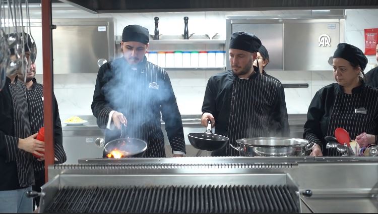 Yurt Dışı İstihdam Garantili Aşçılık Kursu Açıldı